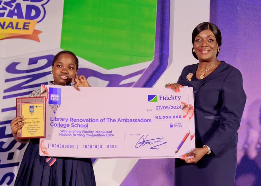 iremide-ogunyemi-wins-fidelity-banks-read2lead-writing-competition.jpg