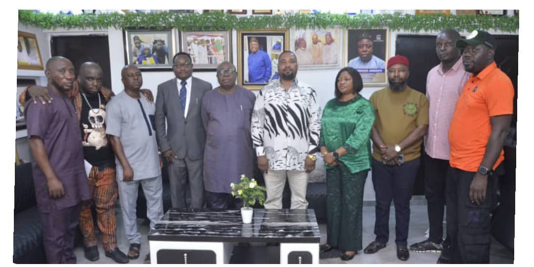 ladipo-market-traders-kick-as-mushin-lg-inaugurates-5-man-committee-to-take-over-aguiyi-ironsi-market.jpg