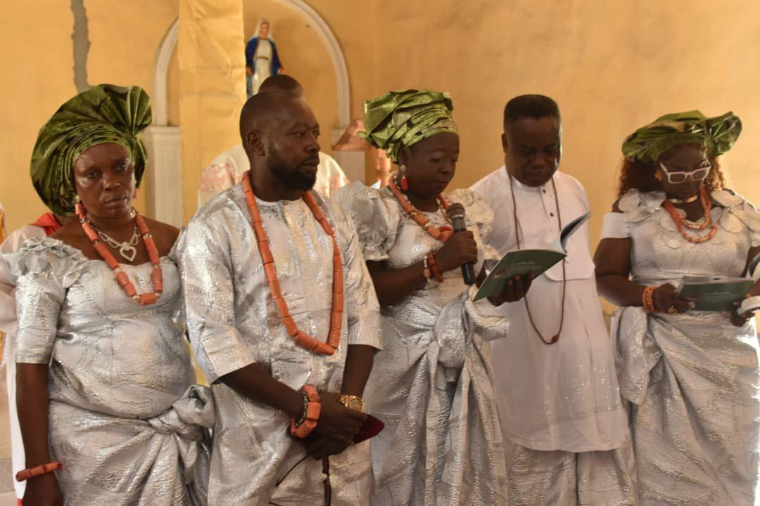 oginibo-in-festive-mood-as-dr-henry-kojo-gives-late-mother-befitting-farewell.jpg