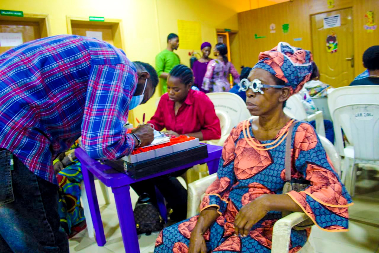 ojodu-lcda-inaugurates-eye-dental-clinic-at-ogba-oluwole-phc.jpg