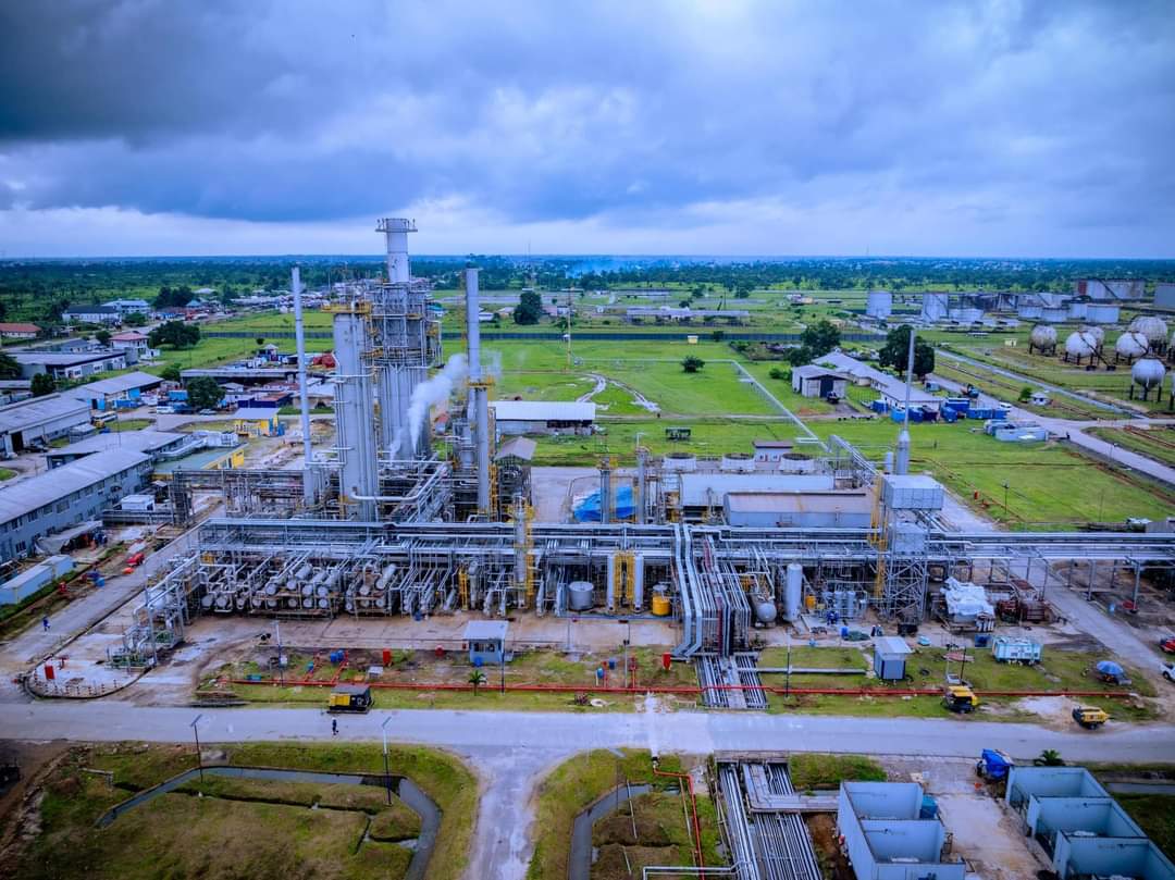 president-tinubu-celebrates-revival-of-port-harcourt-refinery-directs-nnpc-limited-to-promptly-reactivate-warri-and-kaduna-refineries.jpg