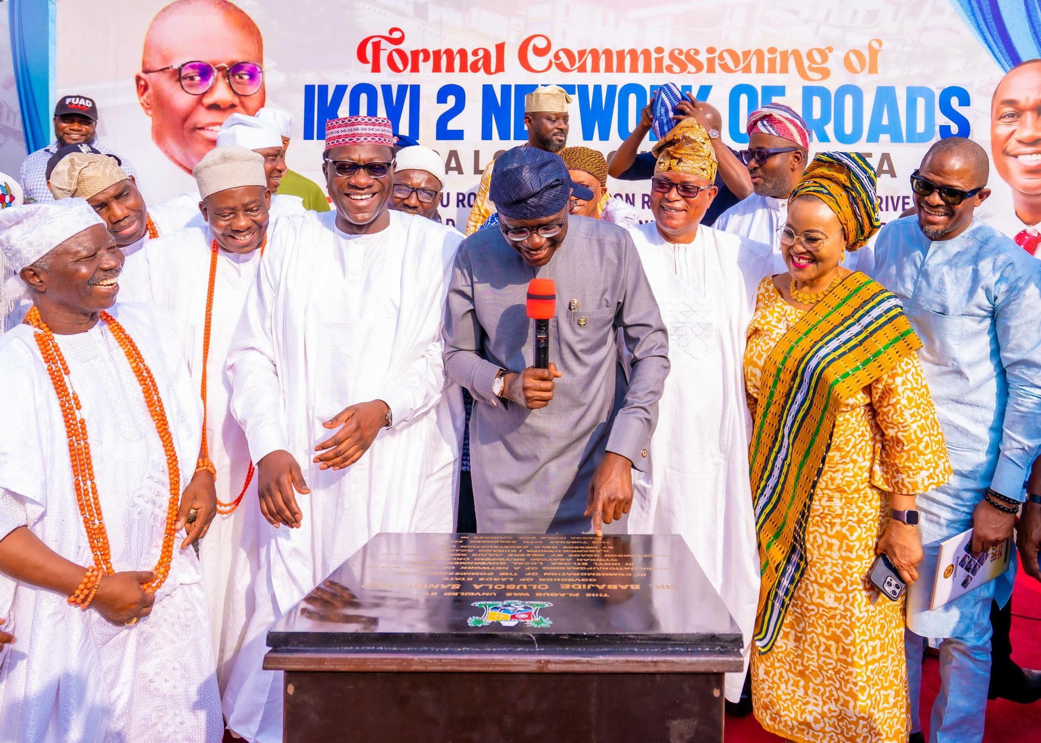 sanwo-olu-inaugurates-network-of-roads-in-ikoyi.jpg