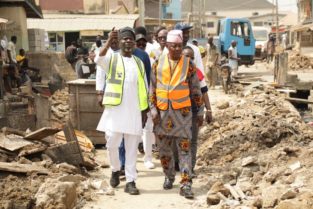 hon-segun-odunmbaku-leads-inspection-of-federal-constituency-projects-in-ojodu-lcda.jpg