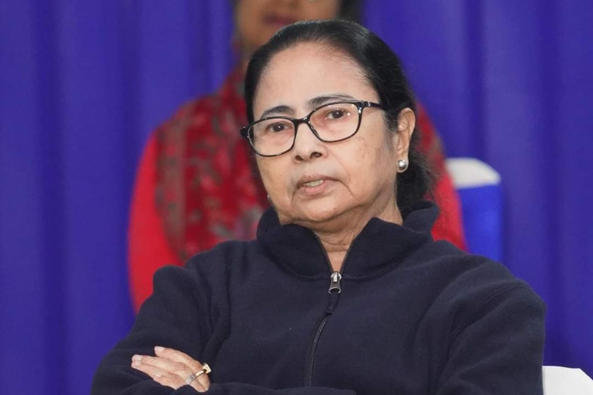 mamata-calls-for-probe-into-tea-boards-no-plucking-decision.jpg