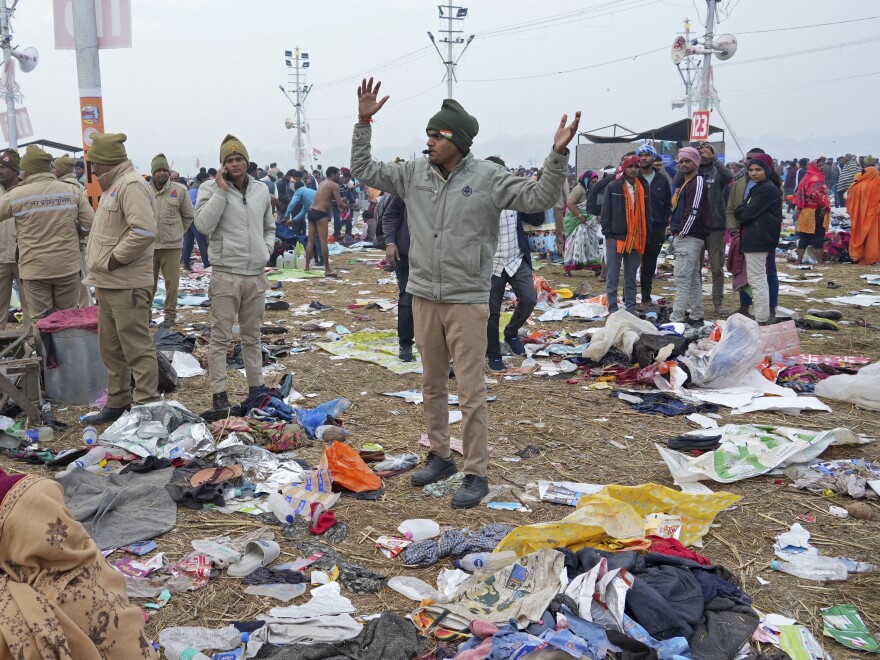 pm-modi-condoles-deaths-of-devotees-in-stampede-at-maha-kumbh-at-least-10-people-are-feared-dead-and-several-people-injured-after-a-stampede-at-the-maha-kumbh-3.jpg