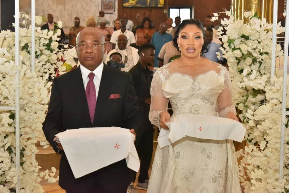 uzodimma-renews-marriage-vow-with-wife-chioma.jpg