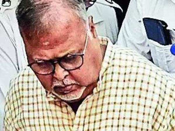 cash-for-jobs-case-sc-seeks-cbi-reply-on-partha-chatterjee-bail-plea.jpg