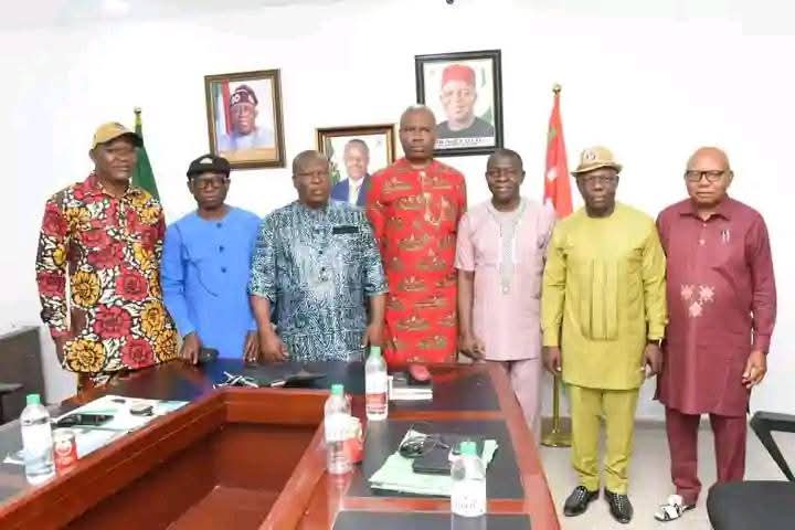 gov-fubara-tasks-new-rvha-lg-service-commissions-to-instill-discipline-in-govt-personnel.jpg