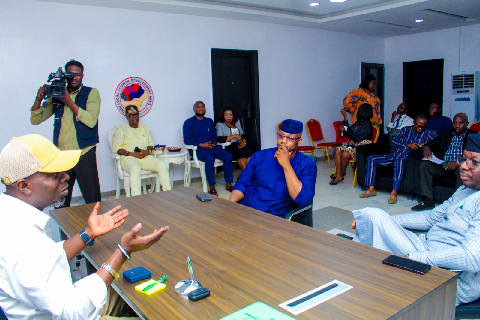 ojodu-lcda-hosts-lagos-assembly-ad-hoc-committee-on-lasiec.jpg