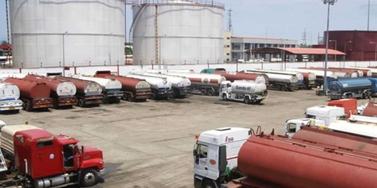 petroleum-tankers-drivers-decrie-lagos-govts-indiscriminate-towing-of-their-trucks.jpg