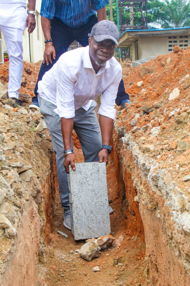 hon-segun-odunmbaku-commences-construction-of-council-mosque-chapel-customary-court-at-secretariat.jpg