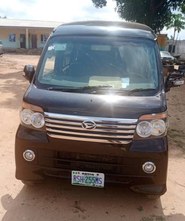 how-joint-security-team-rescued-kidnapped-victim-recovered-shuttle-bus-killed-notorious-kidnapper-in-ihiala.jpg