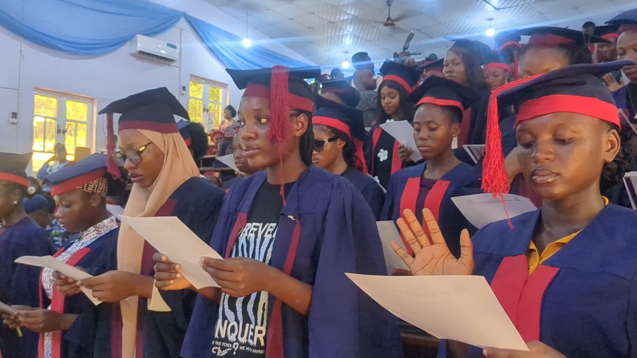 oyo-college-of-nursing-matriculates-147-students.jpg